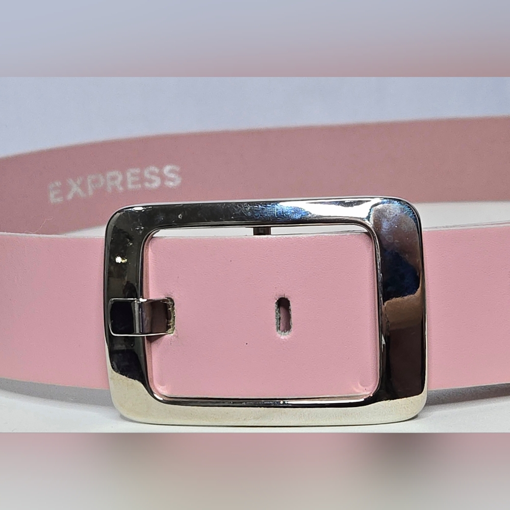 Express Pink Genuine Leather Belt | Made in Italy | Size Medium‎ NWOT